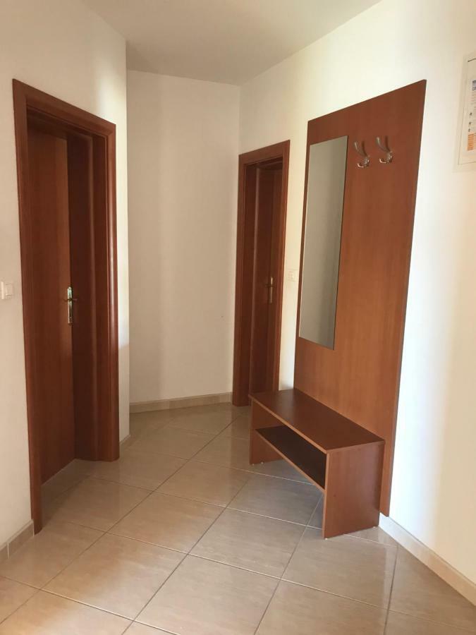 Apartments Filip Трогир Экстерьер фото