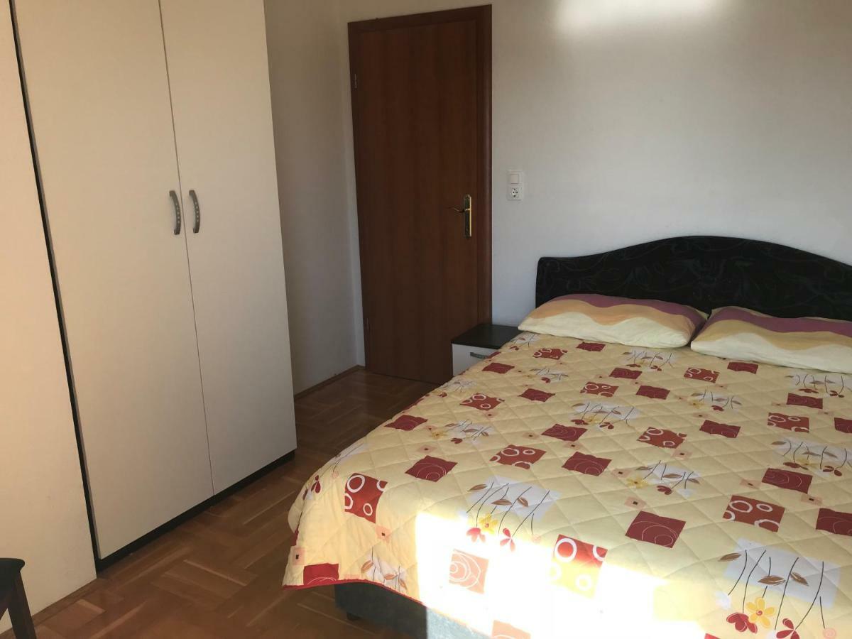 Apartments Filip Трогир Экстерьер фото